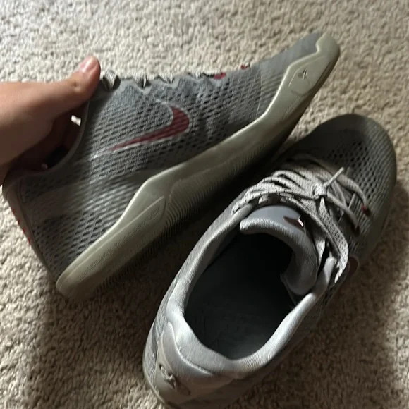 Nike Kobe XI 11 Lower Merion Aces US 11 Cool Grey Team  display picture 2